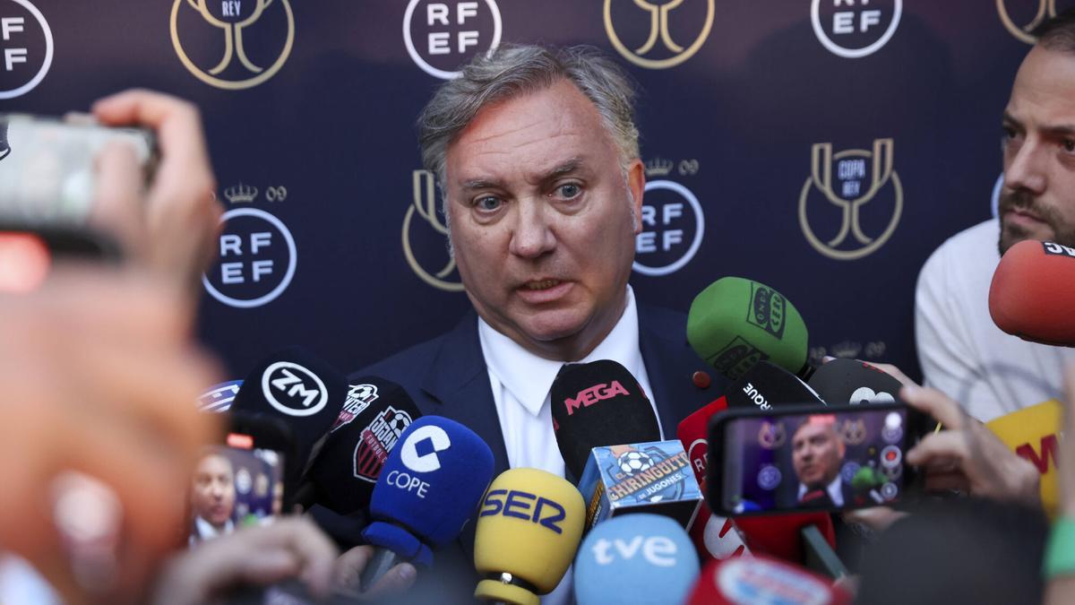The RFEF says goodbye to Medina Cantalejo and the rest of its arbitration dome
