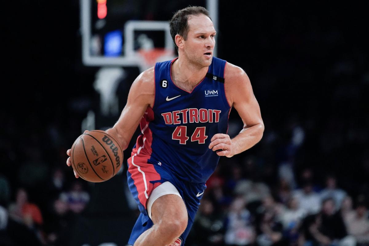Croatian Bojan Bogdanovic ends his career at 36 after a decade in the NBA