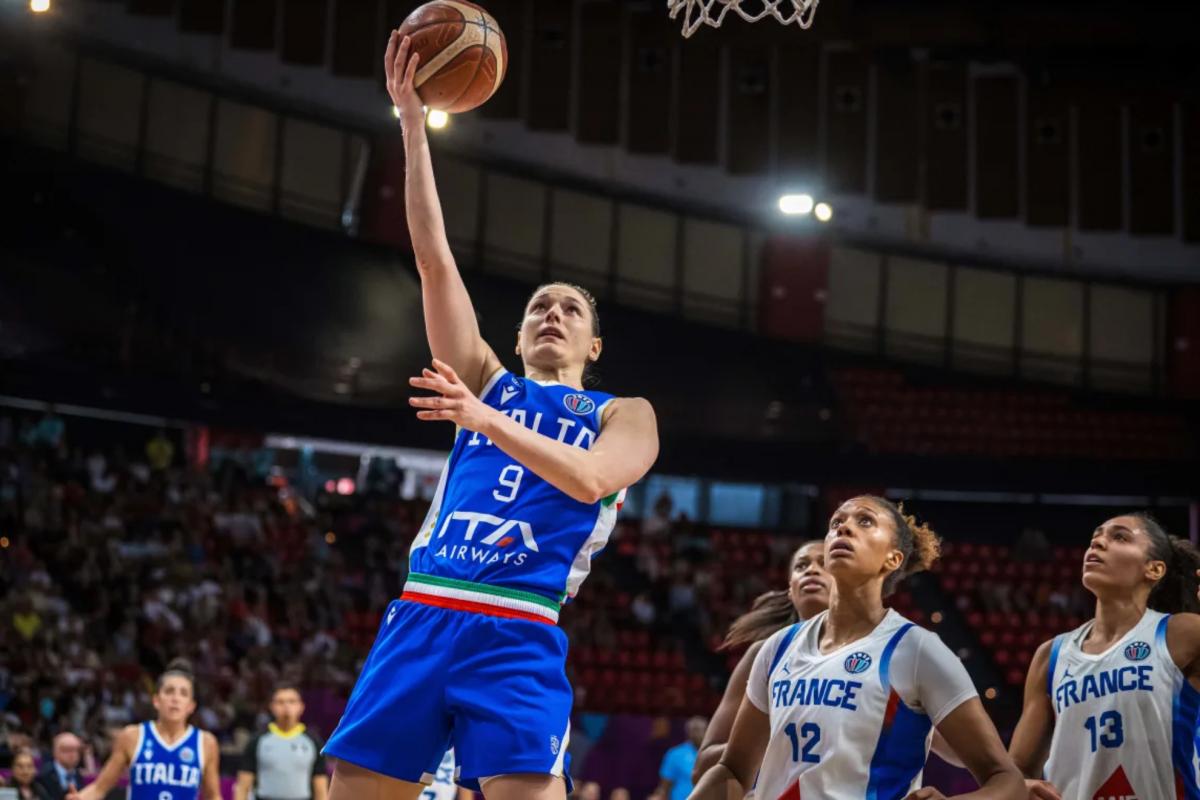 Italy wins France and get a historic bronze