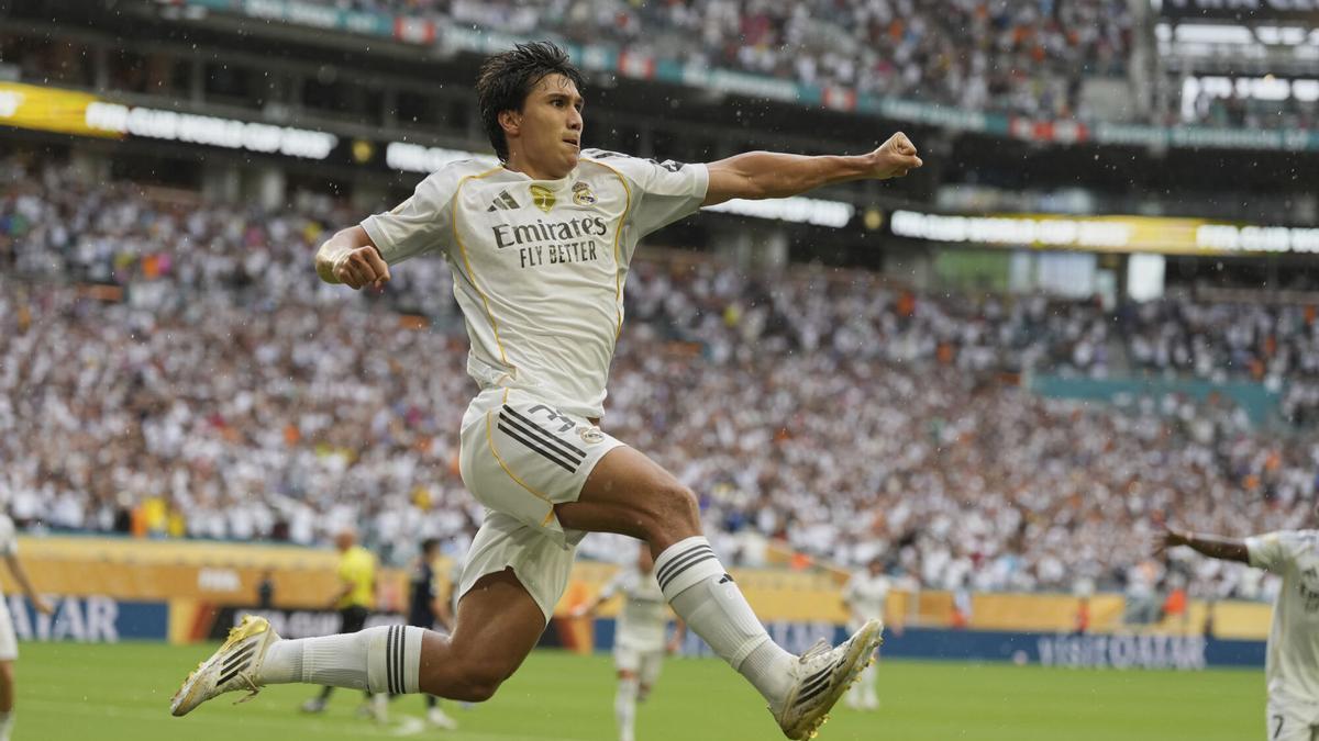Gonzalo throws the door again and takes Real Madrid to the World Cup rooms