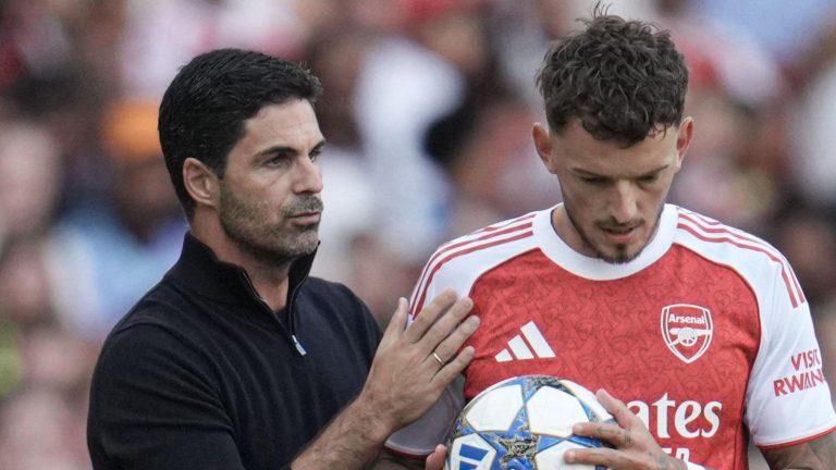 Arsenal-Arteta-White.jpg