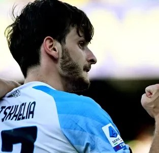 Kvaratskhelia_Verona_Napoli_Serie_A-e1667507036241.webp.jpeg